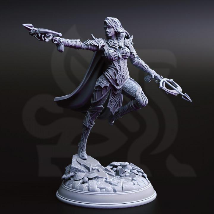 Drow Assassin - Vakara N'Thara | 28mm/32mm/38mm TTRPG Dark Fantasy Wargaming DnD Underdark Crossbow Spider Rogue NPC Drow 5E Miniature