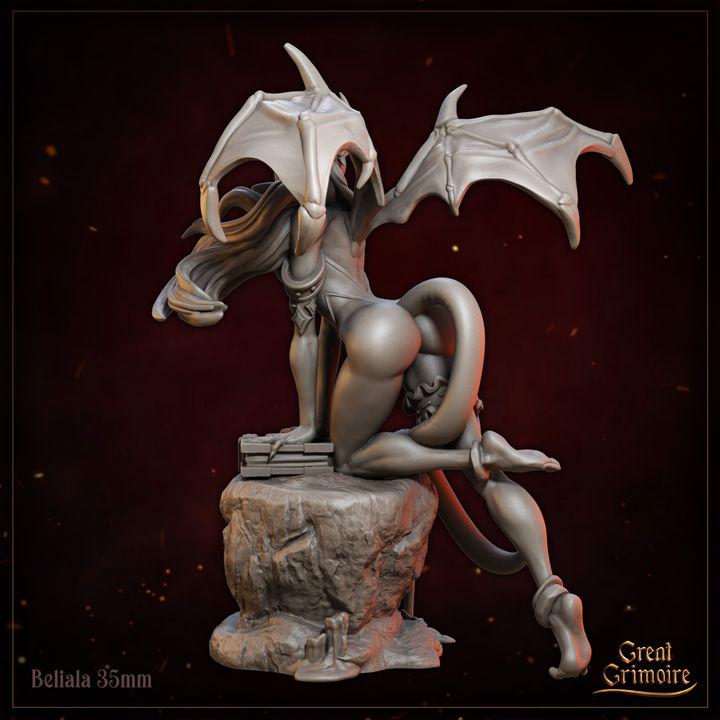 Female Devil Miniature for Dungeons and Dragons 28mm/32mm TTRPG Devil Book Figurine Beliala - GG