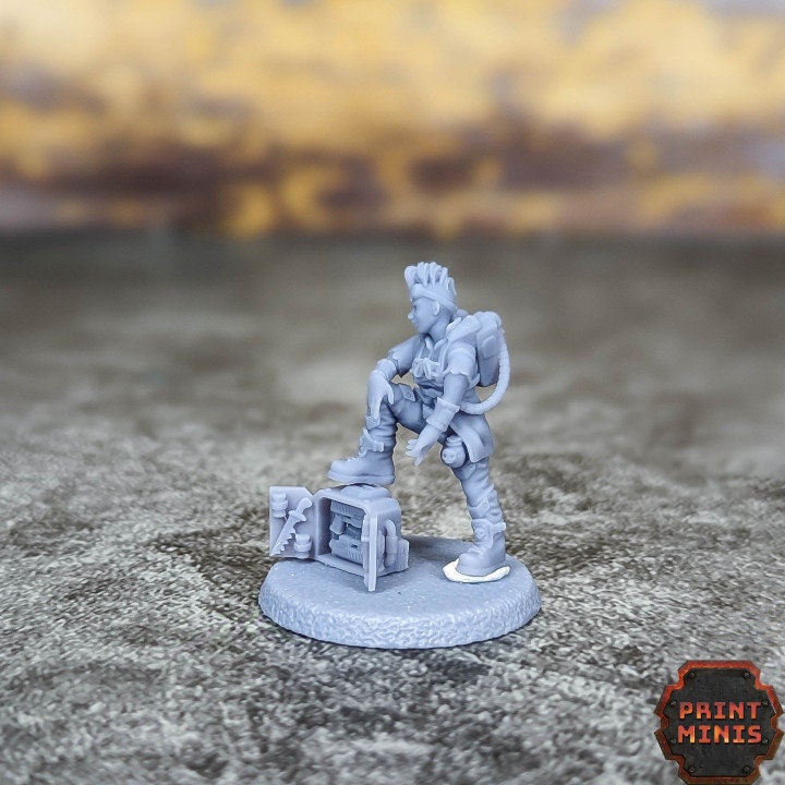 Market Hawker, DnD, Cyberpunk, Tabletop RPG, Scatter, Tabletop Scatter Terrain - Print Minis