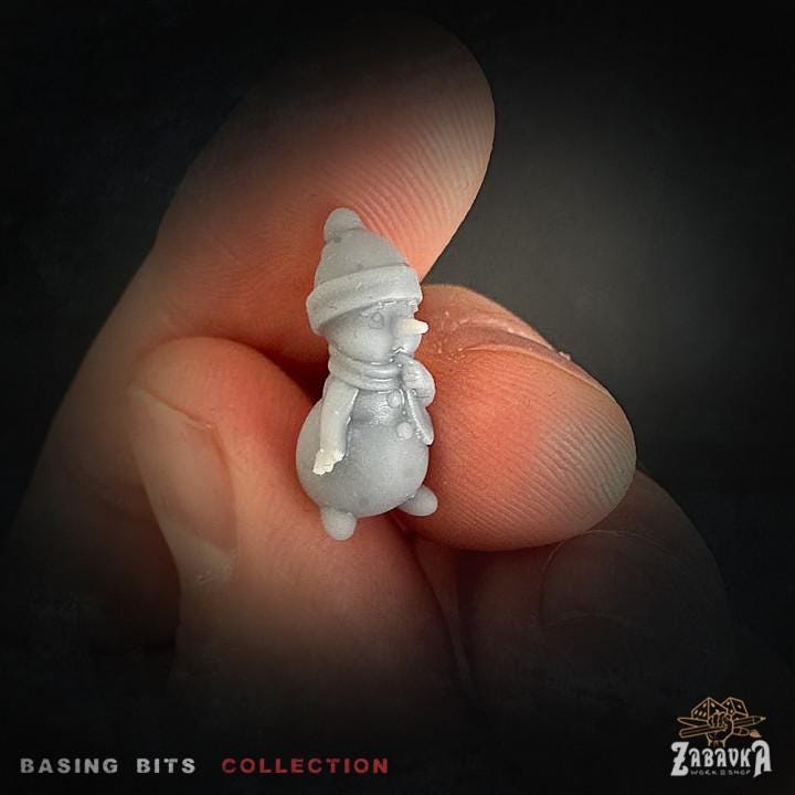 4pc Children Snowmen - Basing Bits 28mm/32mm TTRPG Festive Winter Basing Materials Winter Holiday Scenery Elements Cute Snowman Miniatures