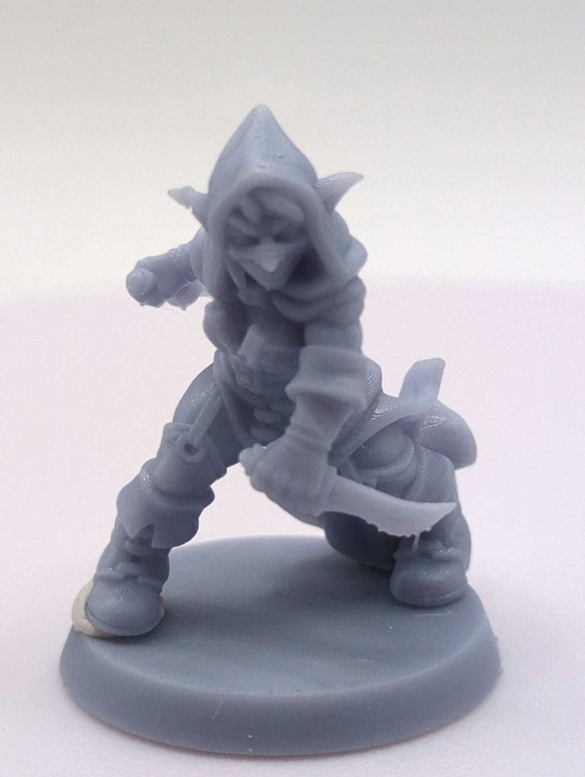 
Goblin Rogue Miniature for DnD Dungeons and Dragons Tabletop RPG Miniatures DnD Rogue Goblin Warrior Fighter 28mm/32mm Scale options