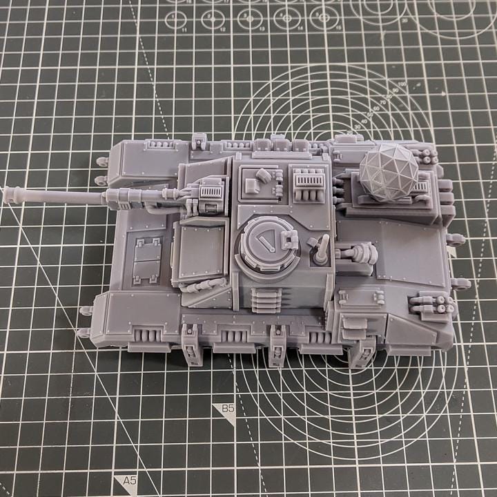 
The Huntsman (Diesel Hover Tank) - Dieselpunk Collection | 28mm/32mm TTRPG Modular Sci-fi Wargame Vehicle Scatter 28MM Scale shown