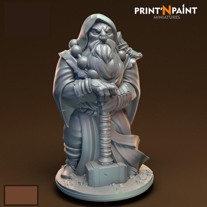 
Dwarf Priest Ulrich Brightdawn – Fantasy Cleric Miniature – 28mm 32mm 35mm Scale – Tabletop RPG Figure for DnD & Pathfinder – Gray PLA –PnP