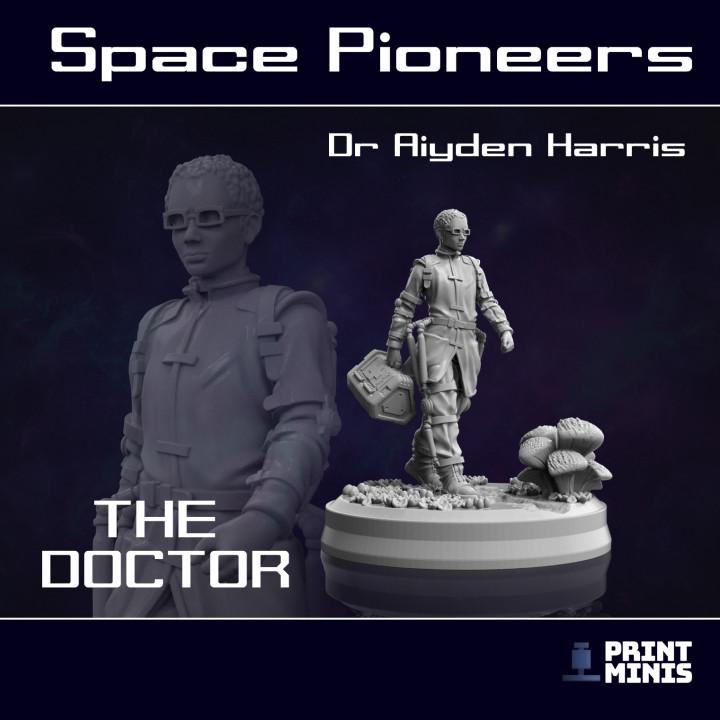 
6pc Space Pioneer Team (Space Pioneers Collection) | 28mm/32mm TTRPG Mountain Stronghold Corp Planet 579a Sci-fi Wargaming Space Hero Minis