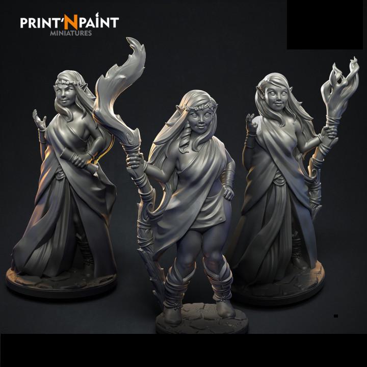 
3 Guildmage Elf Miniatures – Dungeons and Dragons Spellcaster NPC Set for DnD 5e High Fantasy Encounters, RPG Magic Users –PnP