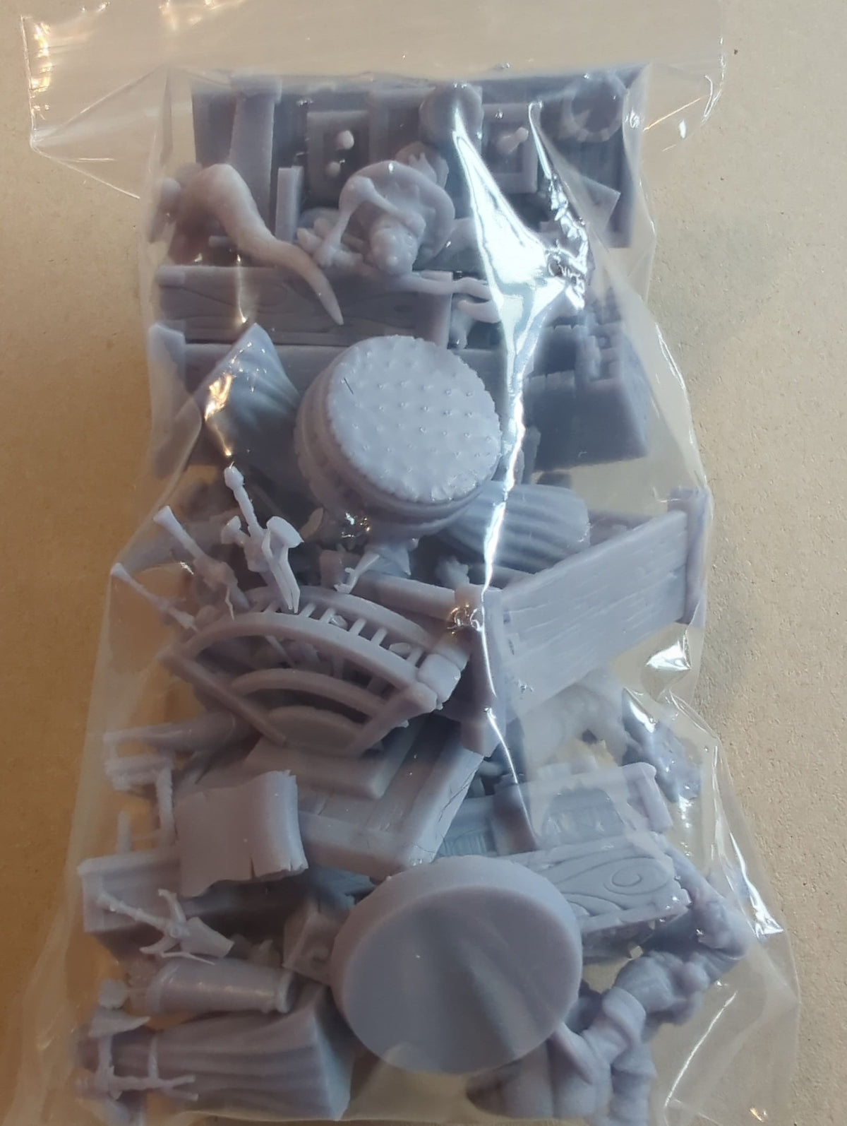 
100 GRAMS Mixed 3D Printed Miniatures MISSPRINTS for Kitbashing Scenery and Practice 28mm/32mm and more scales
