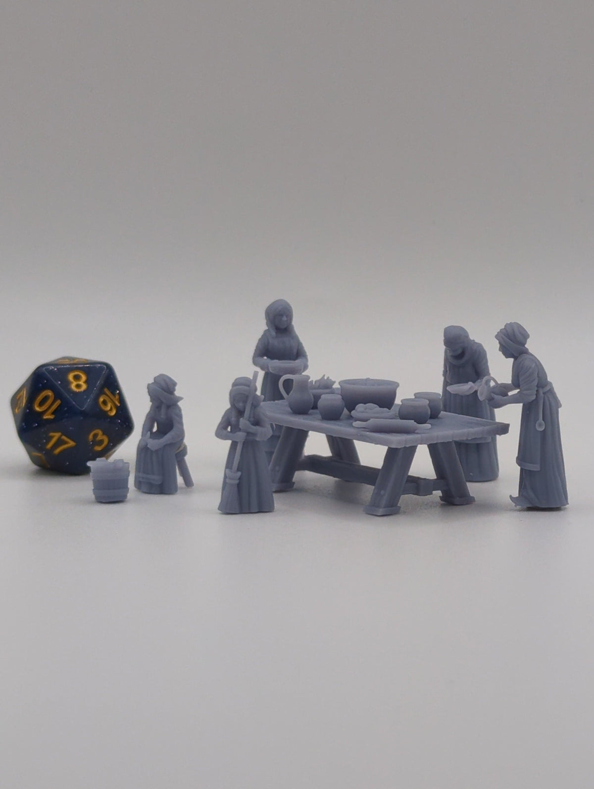 
Tavern Cooks DnD Dungeons and Dragons TTRPG Wargame Scatter Terrain Female Cook NPCs Townsfolk NPCs Wargame Miniatures Food Diner