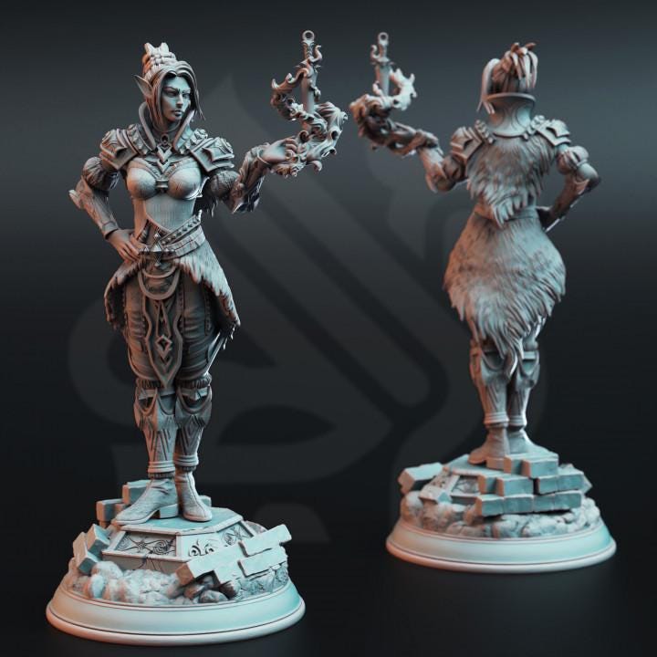 
Female Half Elf Soulknife Rogue Dungeons and Dragons 28mm/32mm/38mm Mini RPG Tabletop Miniature DnD Painting Pathfinder 5e DnD  Calanar- DmS
