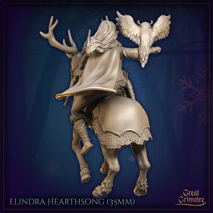 
Elindra Hearthsong Miniature for Dungeons