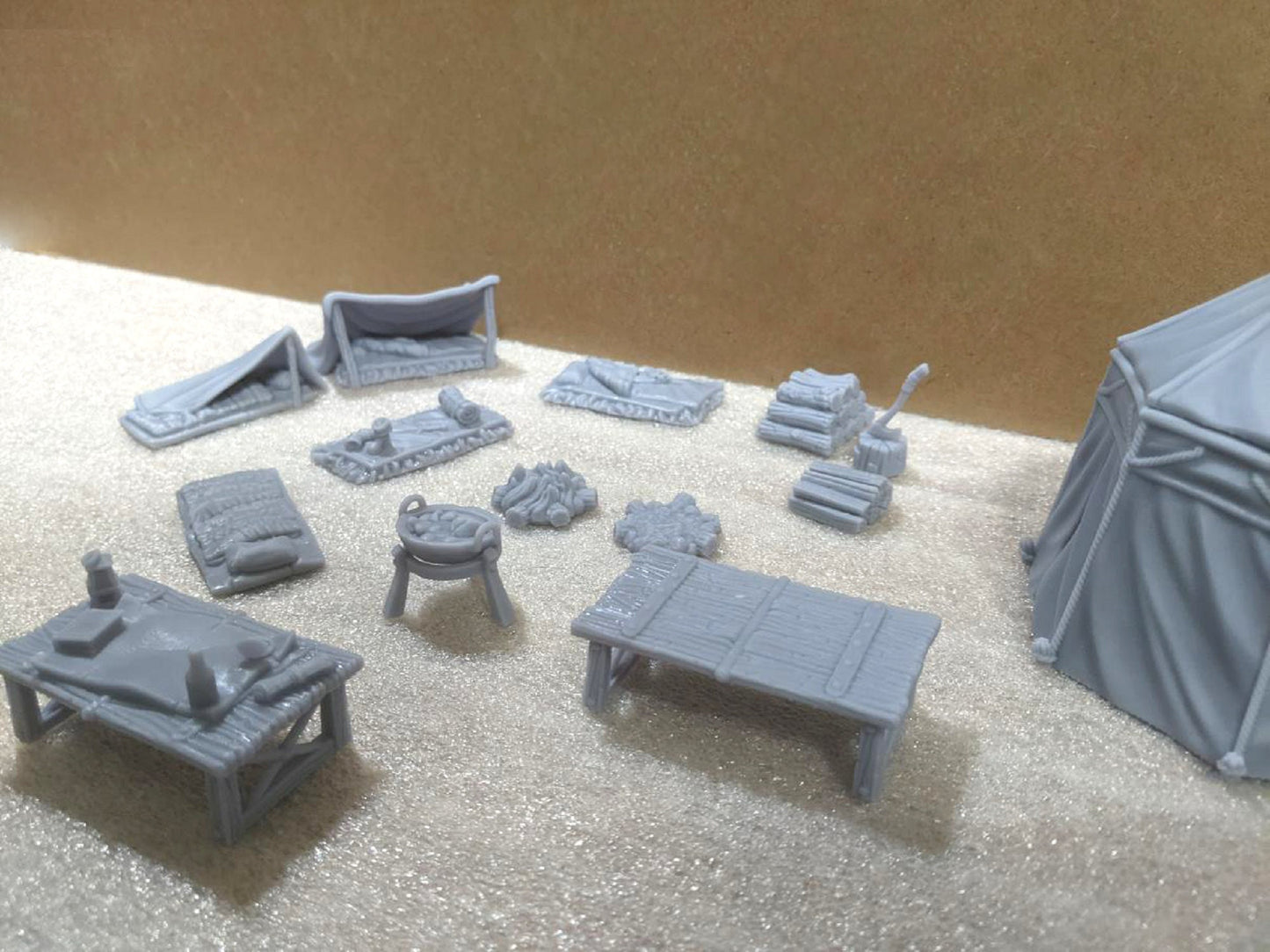 DnD Fantasy Camp Miniatures for Dungeons and Dragons Campaigns Dioramas D&D Pathfinder 28mm/32mm Wargaming Fantasy RPG Miniature DnD Scatter