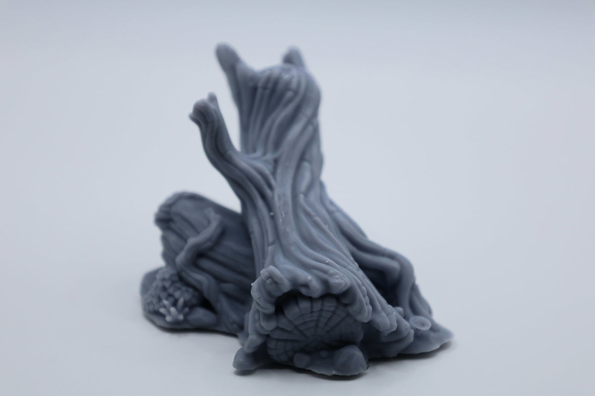 
Large fallen tree scatter terrain DnD Dungeons and Dragons 28mm/32mm Tabletop RPG Miniatures Wargame Scatter Terrain TTRPG Fantasy Forest