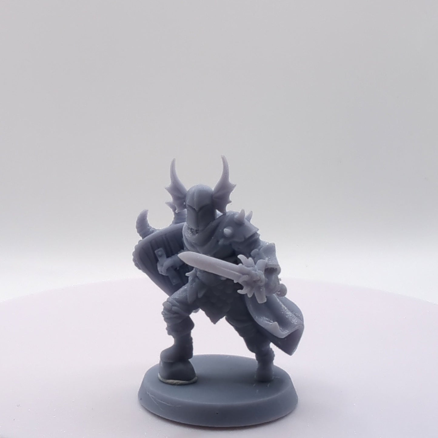 Evil Warrior, DnD Dungeons and Dragons 28mm/32mm DnD Fighter Human Warrior Fantasy TTRPG Wargame Miniature Masked Warrior NPC