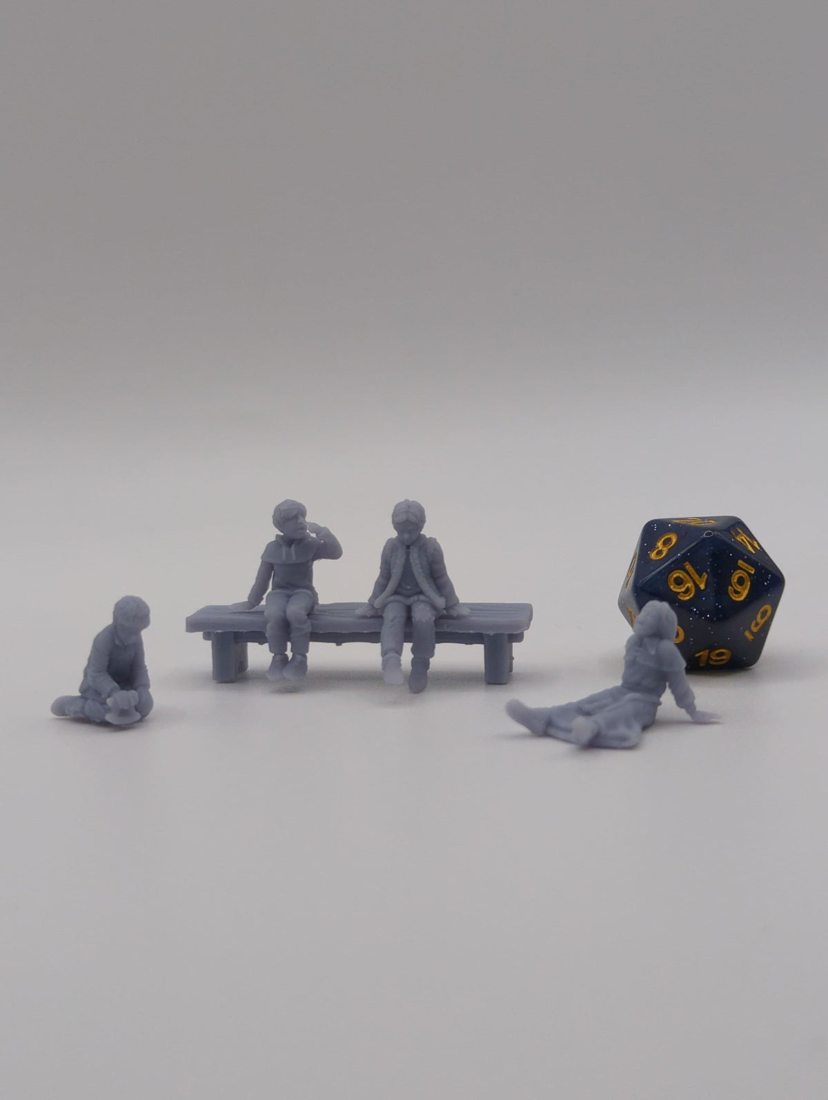 
Park Miniature Scatter Terrain DnD Dungeons and Dragons 28mm/32mm Sitting Children NPCs Wargame Miniatures Townsfolk NPC Children RPG Minis