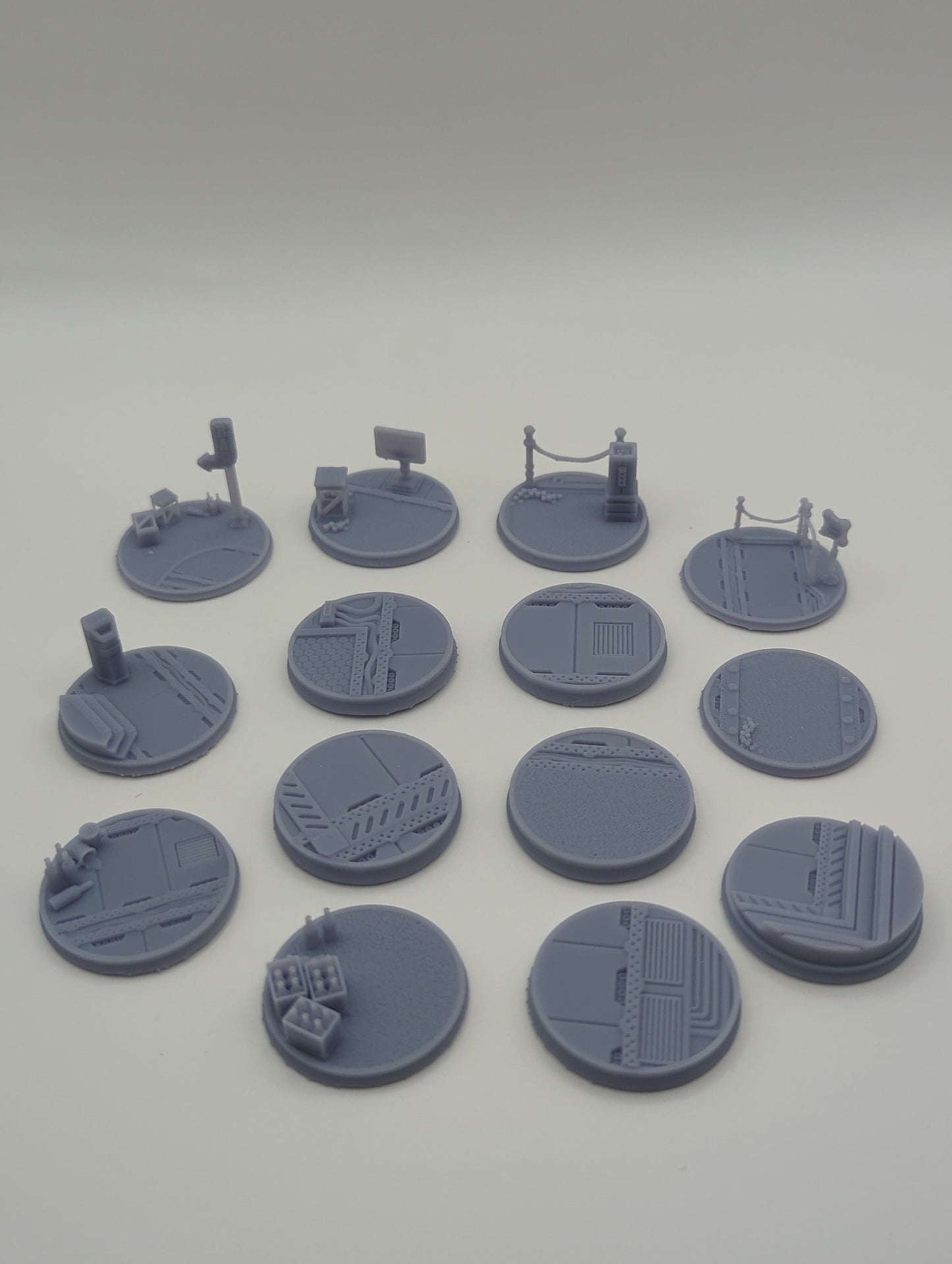 14pc Casino & Bar Bases, Sign Miniatures, Bases, Casino Miniatures, Tabletop Scatter Terrain Scenery, DnD, Fantasy - Print Minis