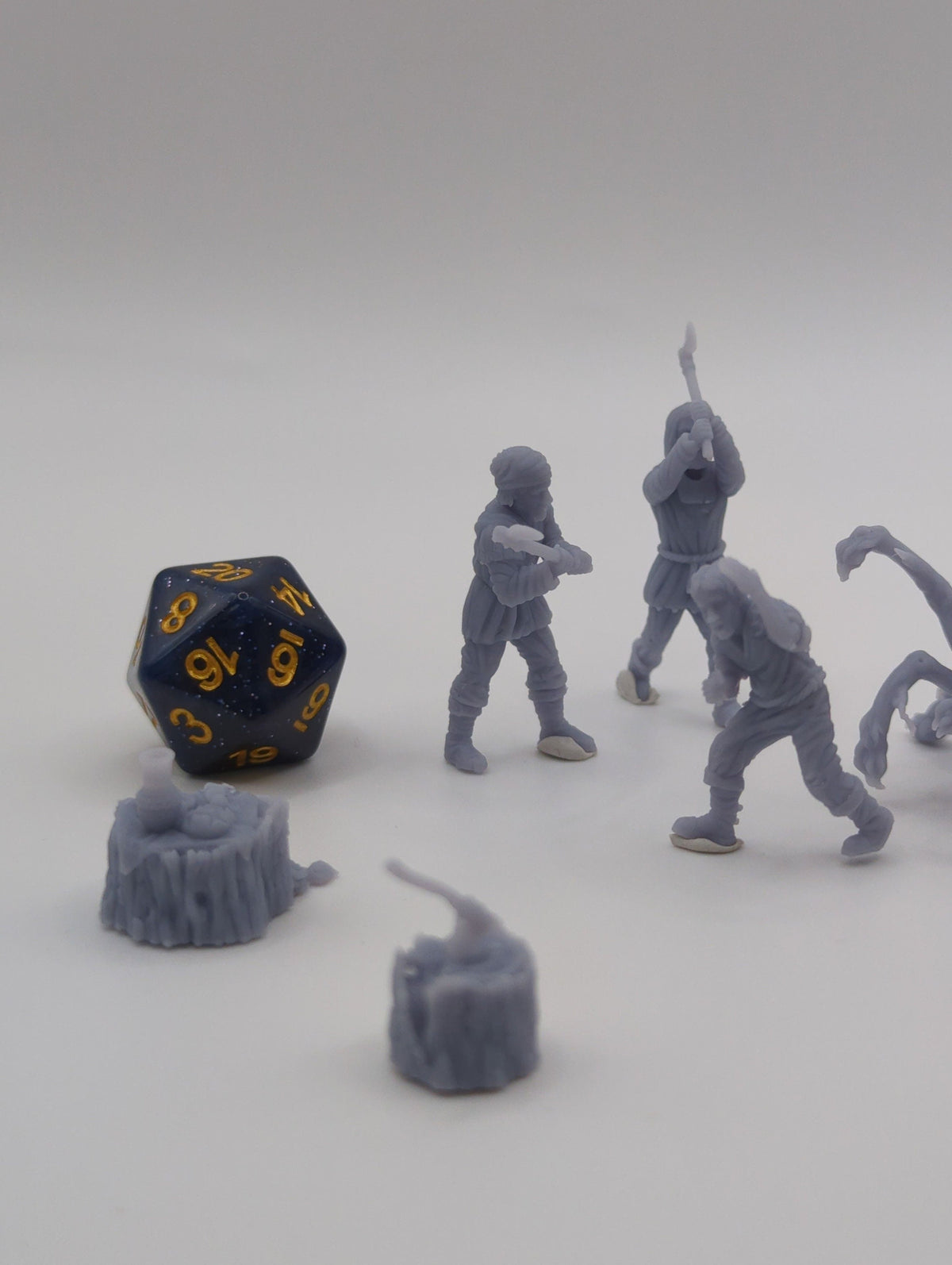 
Lumberjacks Miniature Set for DnD, Dungeons and Dragons, Forest Encounter, TTRPG Miniature, Wargames Tabletop Game, 28/32mm - Tiny Furniture