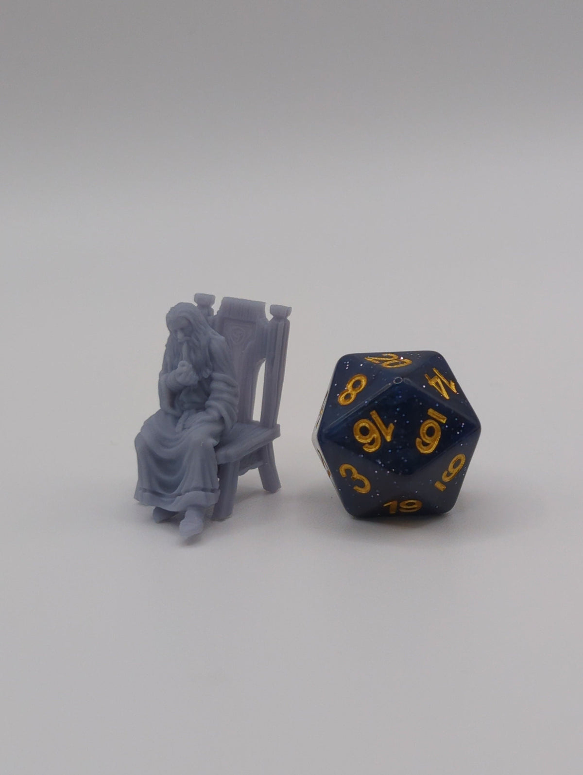 
Haflings with a friend, DnD, Dungeons and Dragons, Scatter Terrain, Furniture, Tavern furniture, Miniature, 3d printed - Tiny Furniture