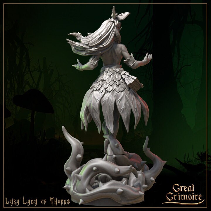 
Lyra Miniature Lady of Thorns DnD Dungeons and Dragons 28mm/32mm Ranger NPC Fantasy TTRPG Wargame roleplaying miniature