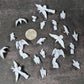 
Raven Miniatures DnD Dungeons and Dragons 28mm/32mm DnD Scatter Terrain Basing Materials Raven Bird Miniature Figurines Diorama Basing Set