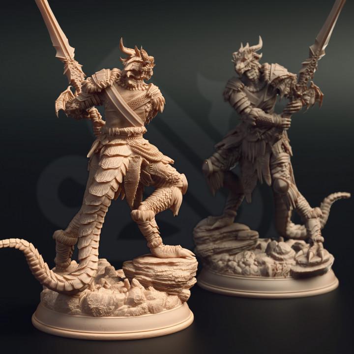 
Female Dragonborn Barbarian Miniature DnD Dungeons and Dragons 28mm/32mm TTRPG Fantasy Miniature Pathfinder 5e DnD Female Fighter