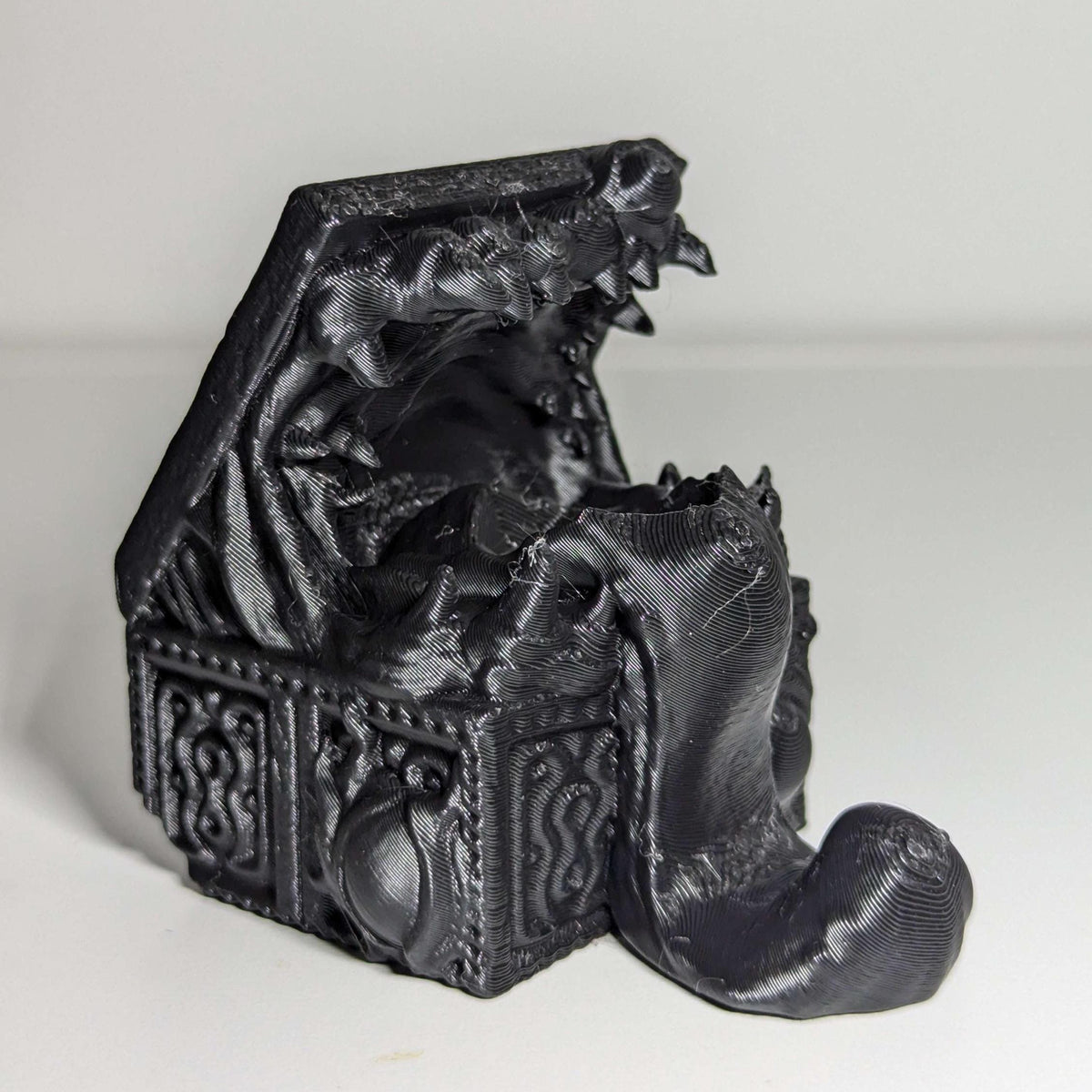 
3D Printed Dice Holder DnD Dungeons and Dragons TTRPG Wargame Dice Mimic RPG Dice Monster Mimic Dice holder Game accessories, FatesEnd — Etsy photo 5