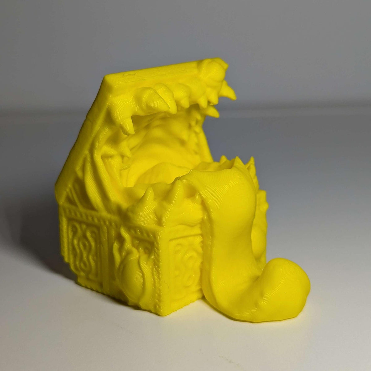 
3D Printed Dice Holder DnD Dungeons and Dragons TTRPG Wargame Dice Mimic RPG Dice Monster Mimic Dice holder Game accessories, FatesEnd — Etsy photo 9